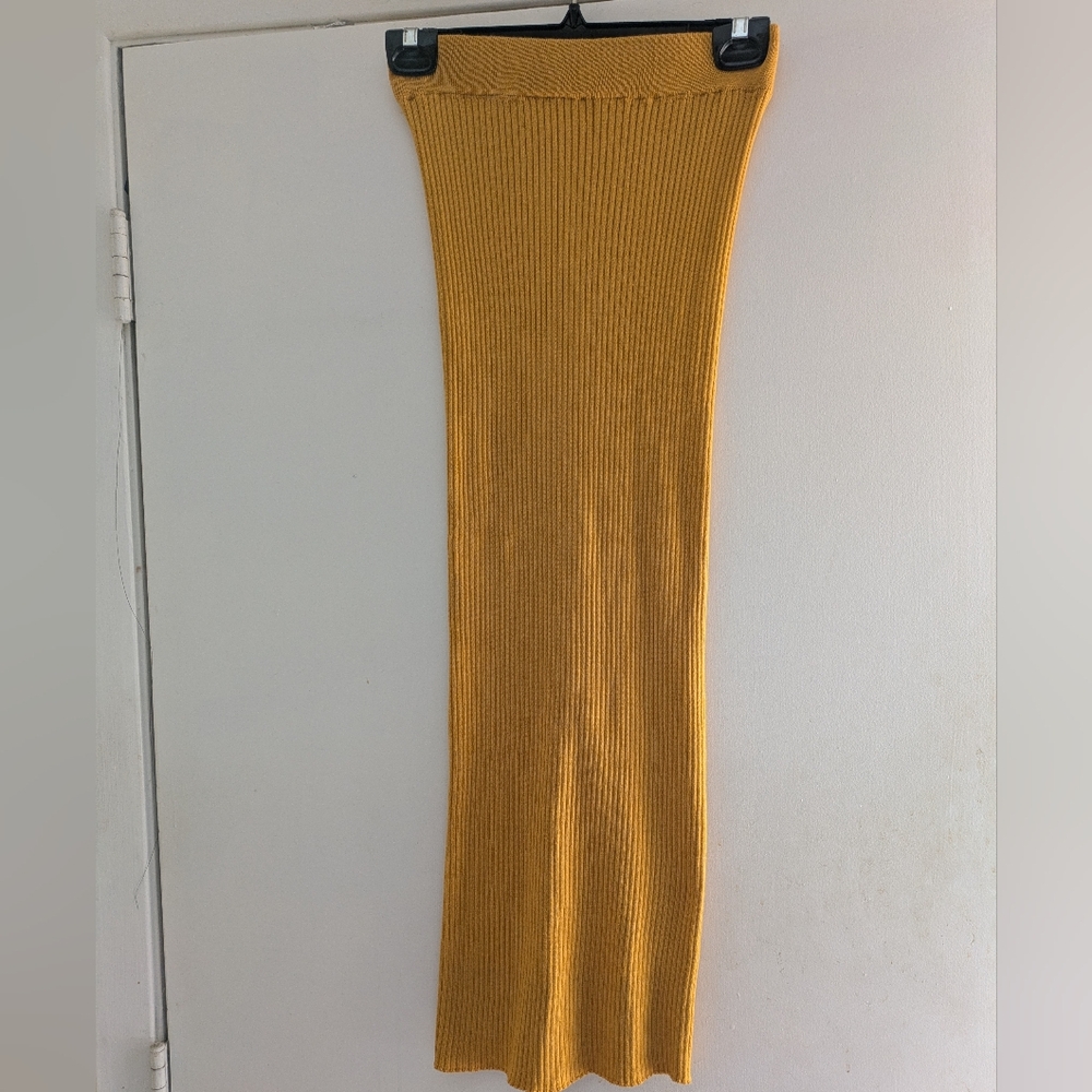 NIL Women's Tube Mustard Yellow Midi Skirt. US M